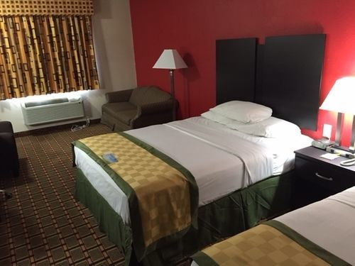 Days By Wyndham -ball State Muncie